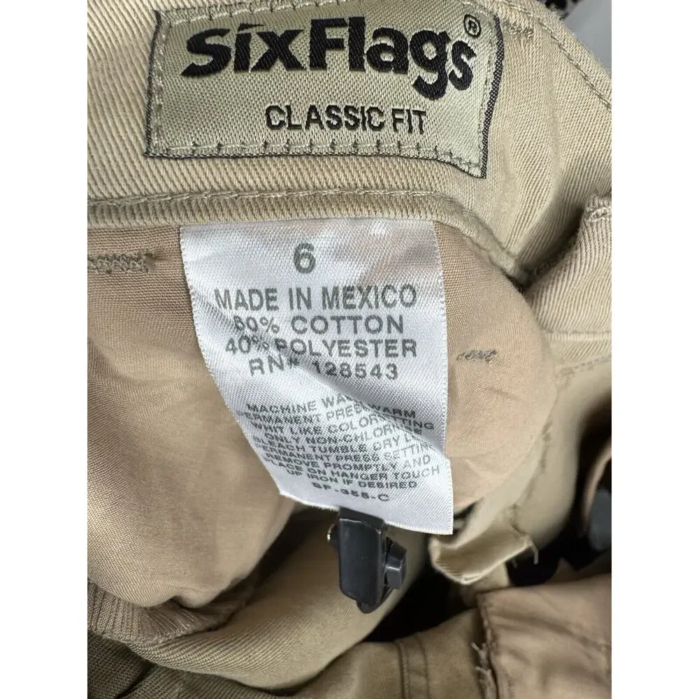 Six Flags Women’s Size 6 Classic Fit Beige Uniform‎ Shorts